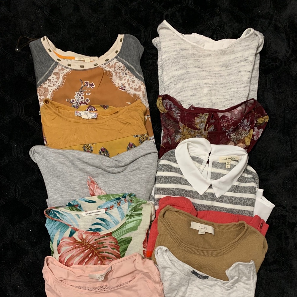 10 pc. Women’s size s-m blouses